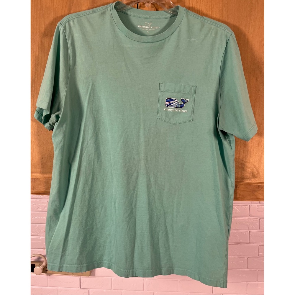 Vineyard Vines Pocket T-Shirt Mens Large Green Whale Graphic Tee